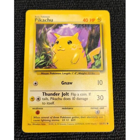 Pokemon Pikachu Gnaw Rare 1999 Base Set NM Trading Card 58/102 Collectable - Picture 1 of 4